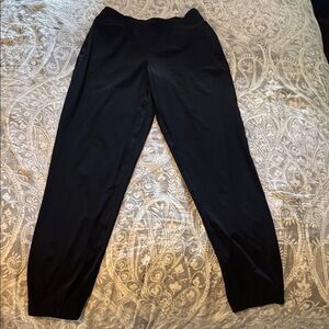 Athleta Black Crosstrain Jogger Pants